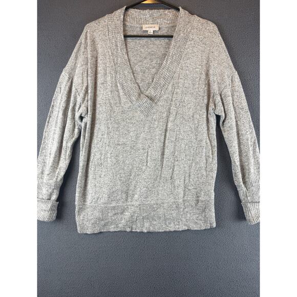 Evereve Cozy Gray Ribbed V Neck Women's Sweater Sz Small Gray - Picture 1 of 11